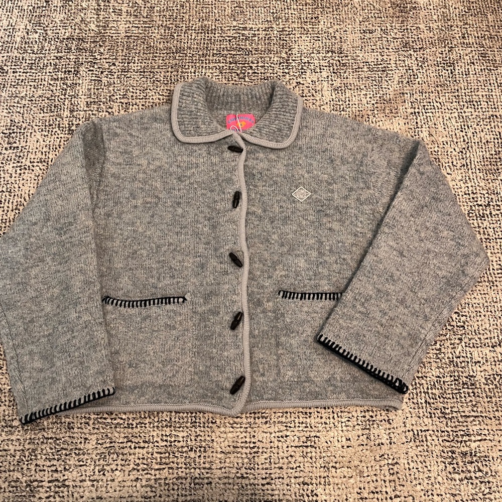 Boxy Cardigan - Picture 2 of 12